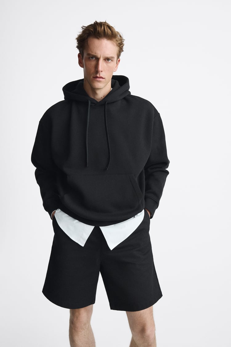 KAPÜŞONLU SWEATSHIRT